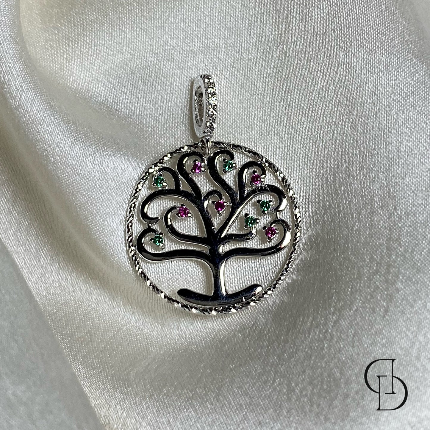 Small Tree of Life Pendant - White gold